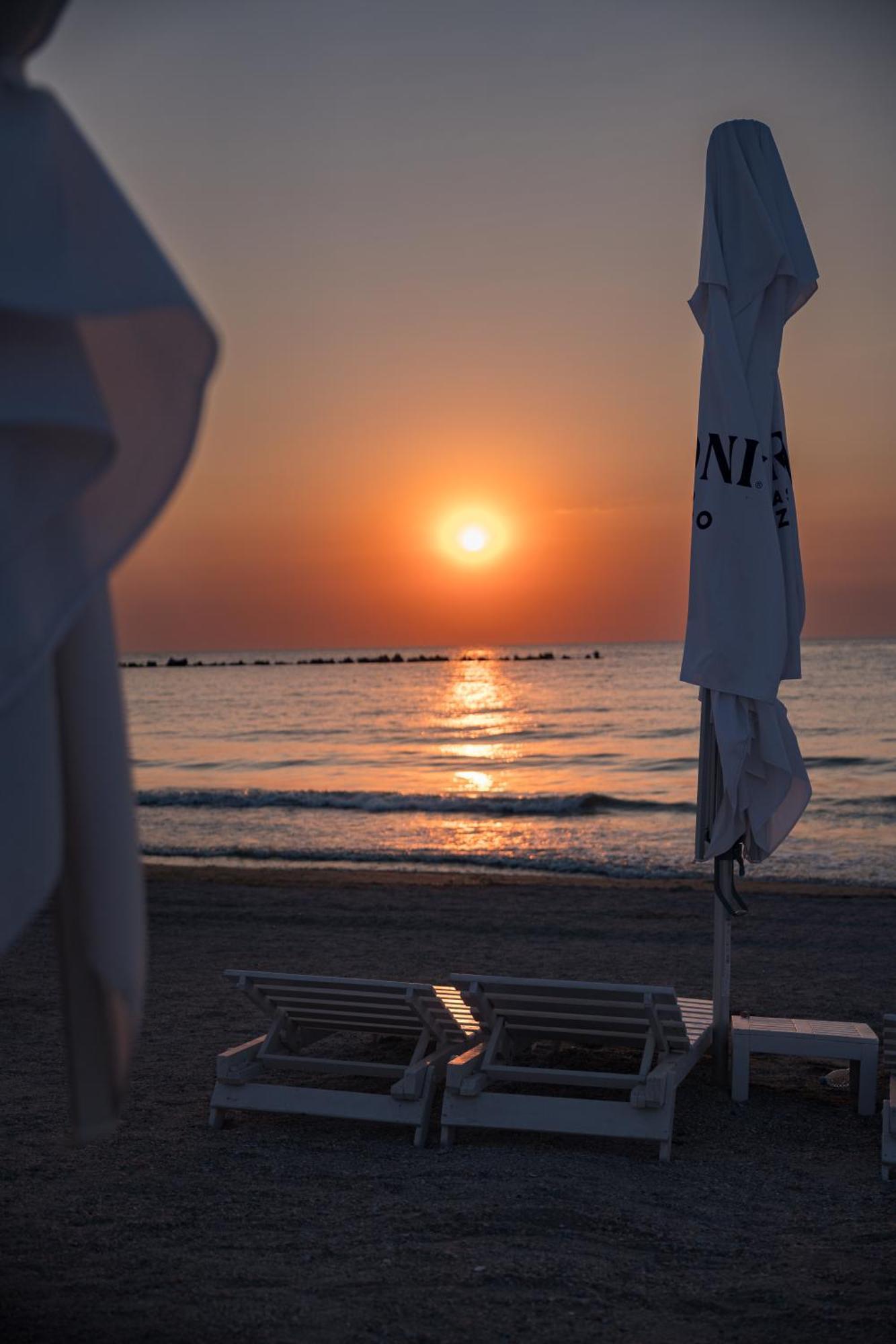 Riva Mamaia Beach Aparthotel Buitenkant foto